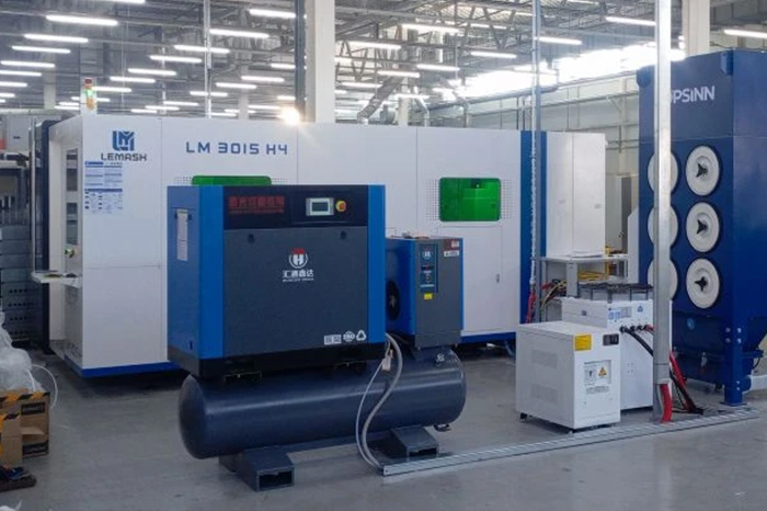 Комплекс лазерной резки LEMASH LM3015H4 6000W
