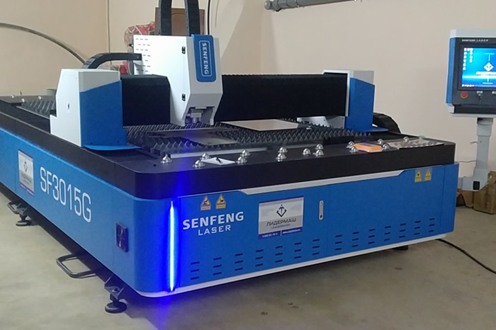 Волоконный лазерный станок SENFENG SF3015G1500W