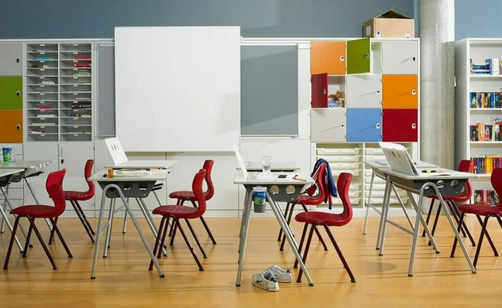 Гидравлический листогибочный пресс с ЧПУ LEMASH BETTA 1600×40 Гидравлический листогибочный пресс с ЧПУ LEMASH BETTA 1600×40