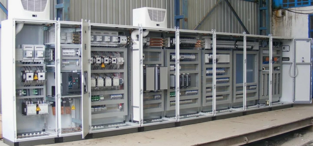 Волоконный лазерный станок LEMASH LM3015G 3000W