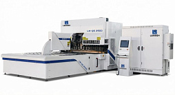 С автоматической сменой инструмента