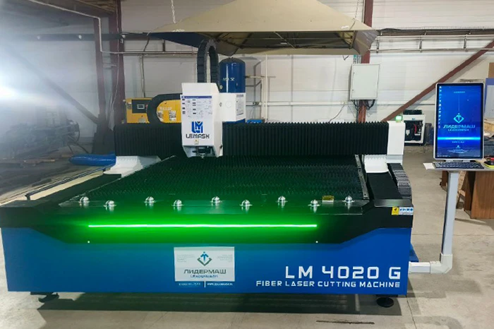Волоконный лазерный станок LEMASH LM4020G 3000W