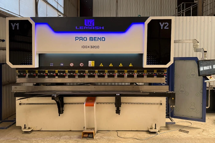 Гидравлический листогибочный пресс с ЧПУ LEMASH PROBEND 3200×100