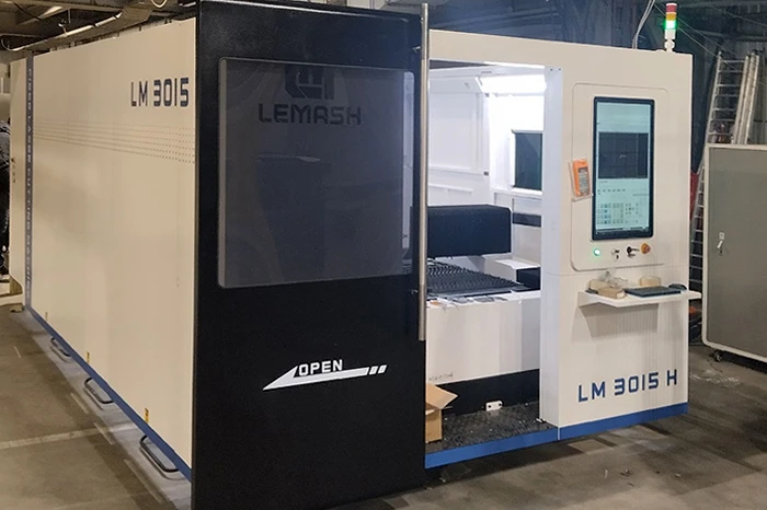 Комплекс лазерной резки LEMASH LM3015H 6000W