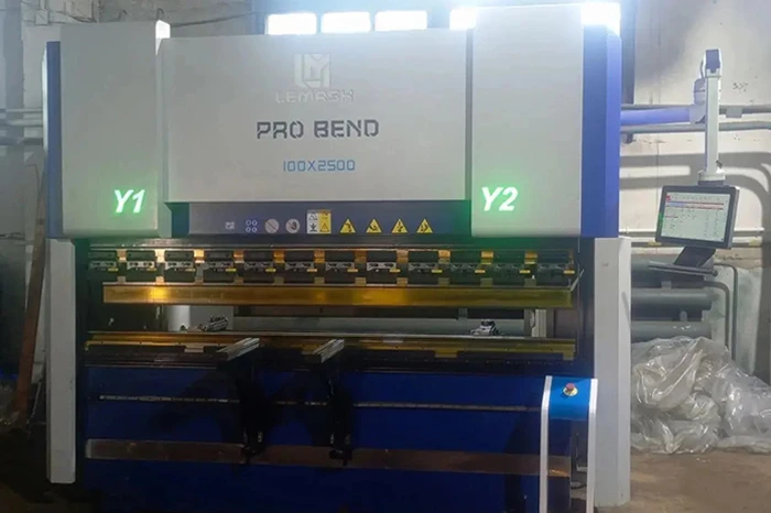 Гидравлический листогибочный пресс с ЧПУ LEMASH PROBEND 25100