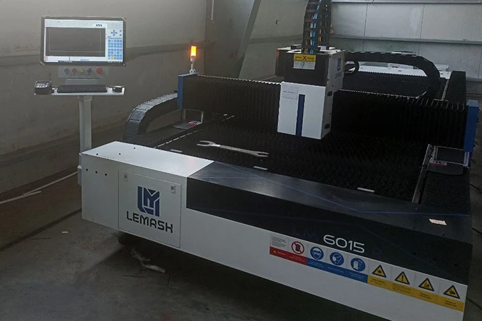 Оптоволоконный лазерный станок LEMASH LM6015A 3000W