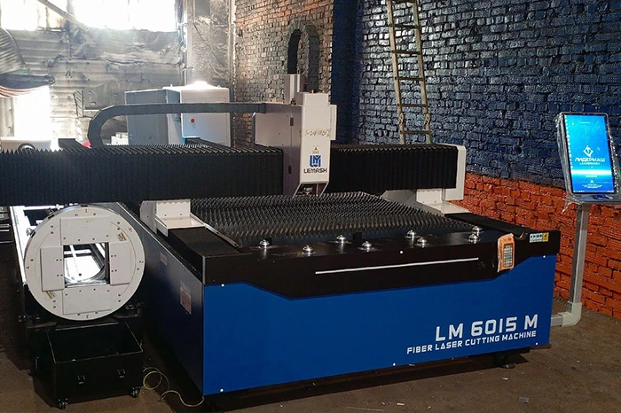 Комбинированный лазерный станок LEMASH LM6015M 3000W